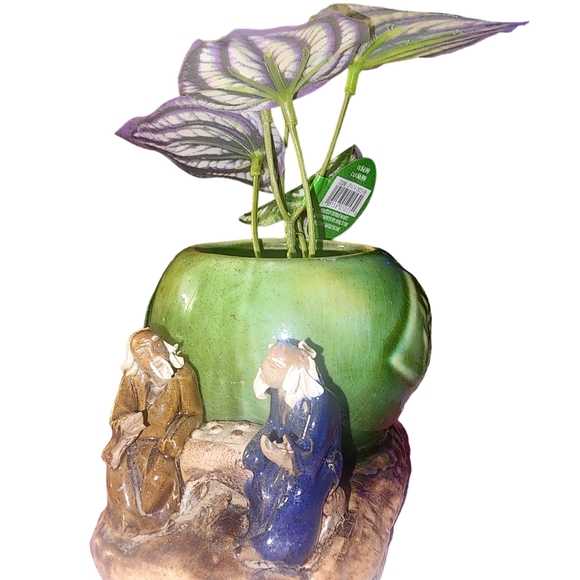 Vintage Chinese mudmen with artificial plant - Picture 9 of 10